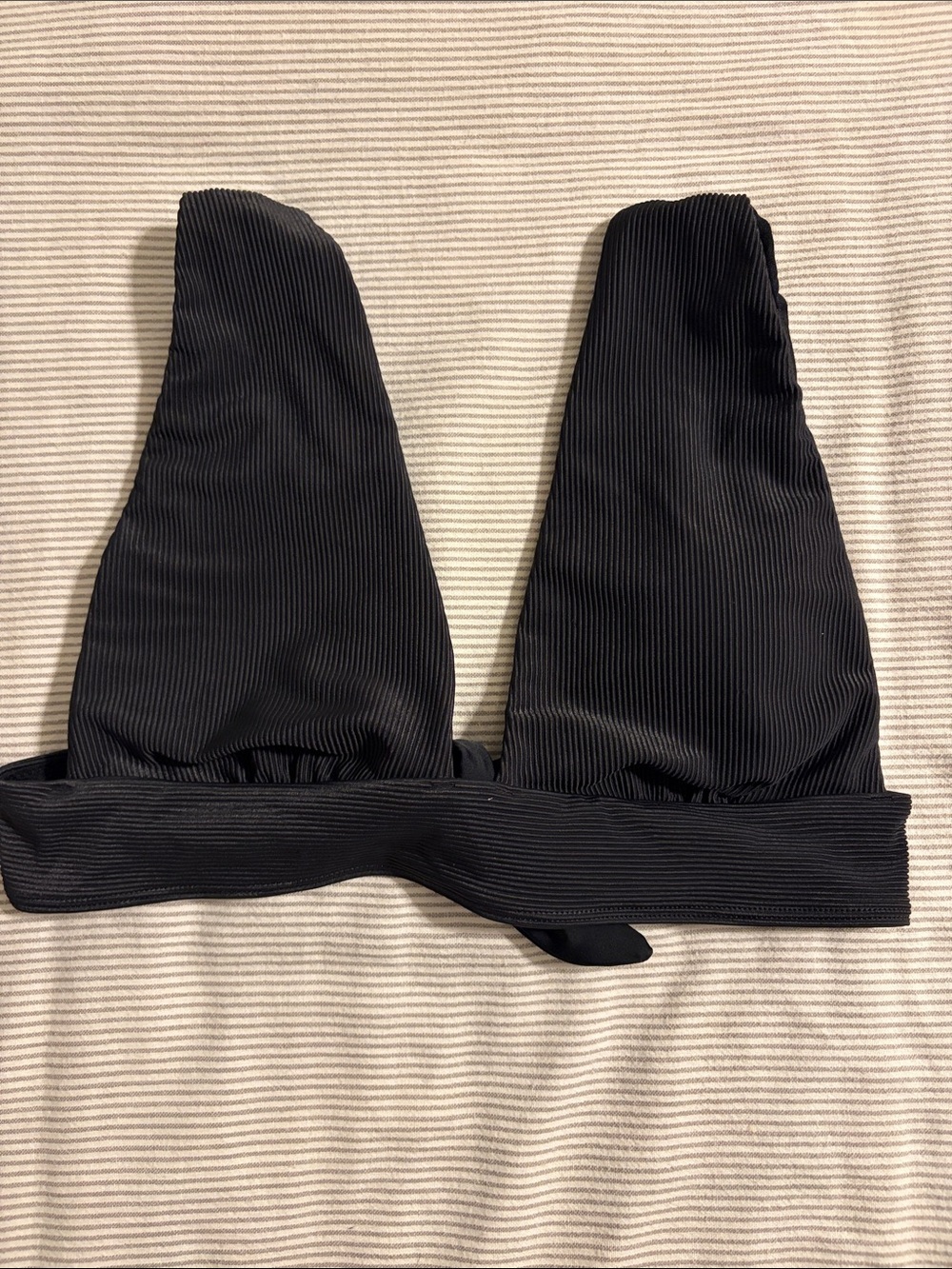 Abercrombie & Fitch Black Ribbed Triangle Bikini Top